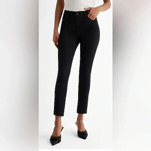 Express Mid Rise Black Supersoft Skinny Jeans